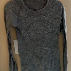 Lululemon long sleeve